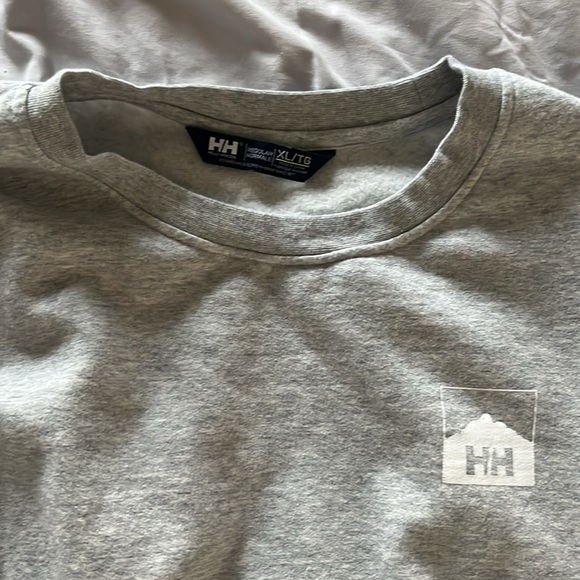 Helly Hansen Crewneck - Picture 3 of 3